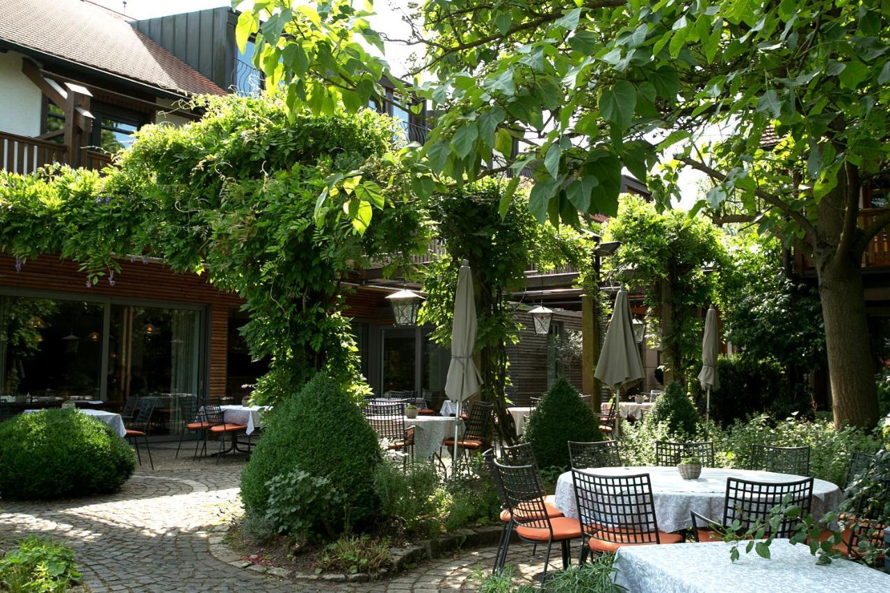 Hotel Und Gutsgaststaette Rappenhof Weinsberg Exterior photo